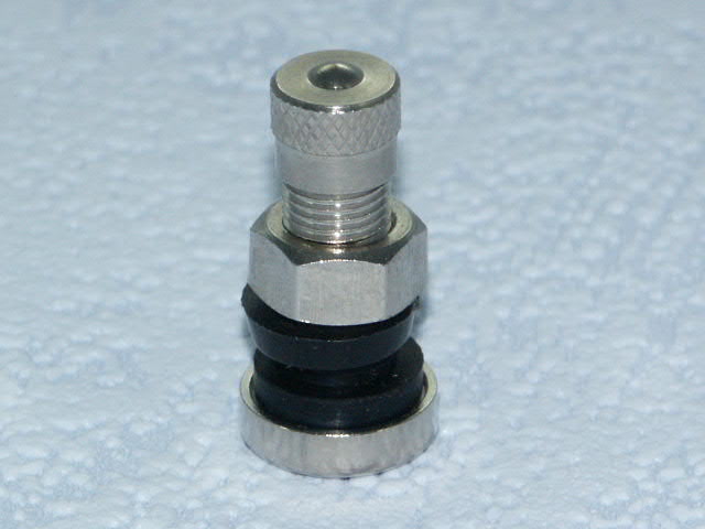 577_0 Metallventil 8,3mm, Länge 26mm 1 Stück